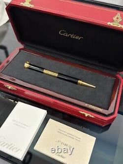 Stylo à bille de calendrier perpétuel Cartier avec horloge à quartz. Édition très rare et limitée.