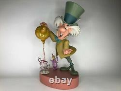 Très Rare 2005 Disney Mad Hatter Big Figure Limited Edition Mint Condition