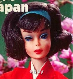 Très Rare! Barbie Au Japon Livre Photo Kimono Barbie Bazaar Édition Spéciale