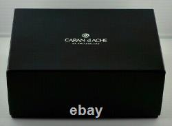 Très Rare Édition Limitée Caran D Ache Carbon Fiber Limited Edition 999 Briquet