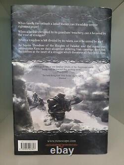 Très rare première édition du livre RuneScape Betrayal at Falador, couverture rigide, 2008.