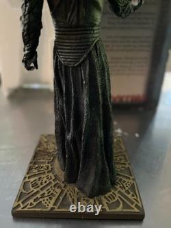Très rare statue Hellraiser Pinhead édition limitée 557/1500 NECA 15 pouces
