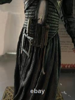 Très rare statue Hellraiser Pinhead édition limitée 557/1500 NECA 15 pouces