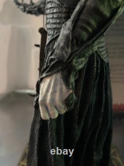 Très rare statue Hellraiser Pinhead édition limitée 557/1500 NECA 15 pouces