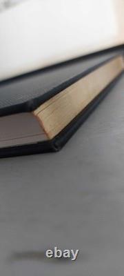 Ville de Révélation, John Michell TRÈS RARE Édition Limitée Signée Première